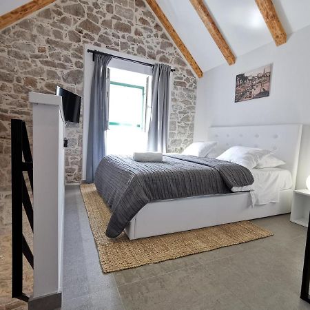 Fjaka Boutique Apartments Спліт Екстер'єр фото