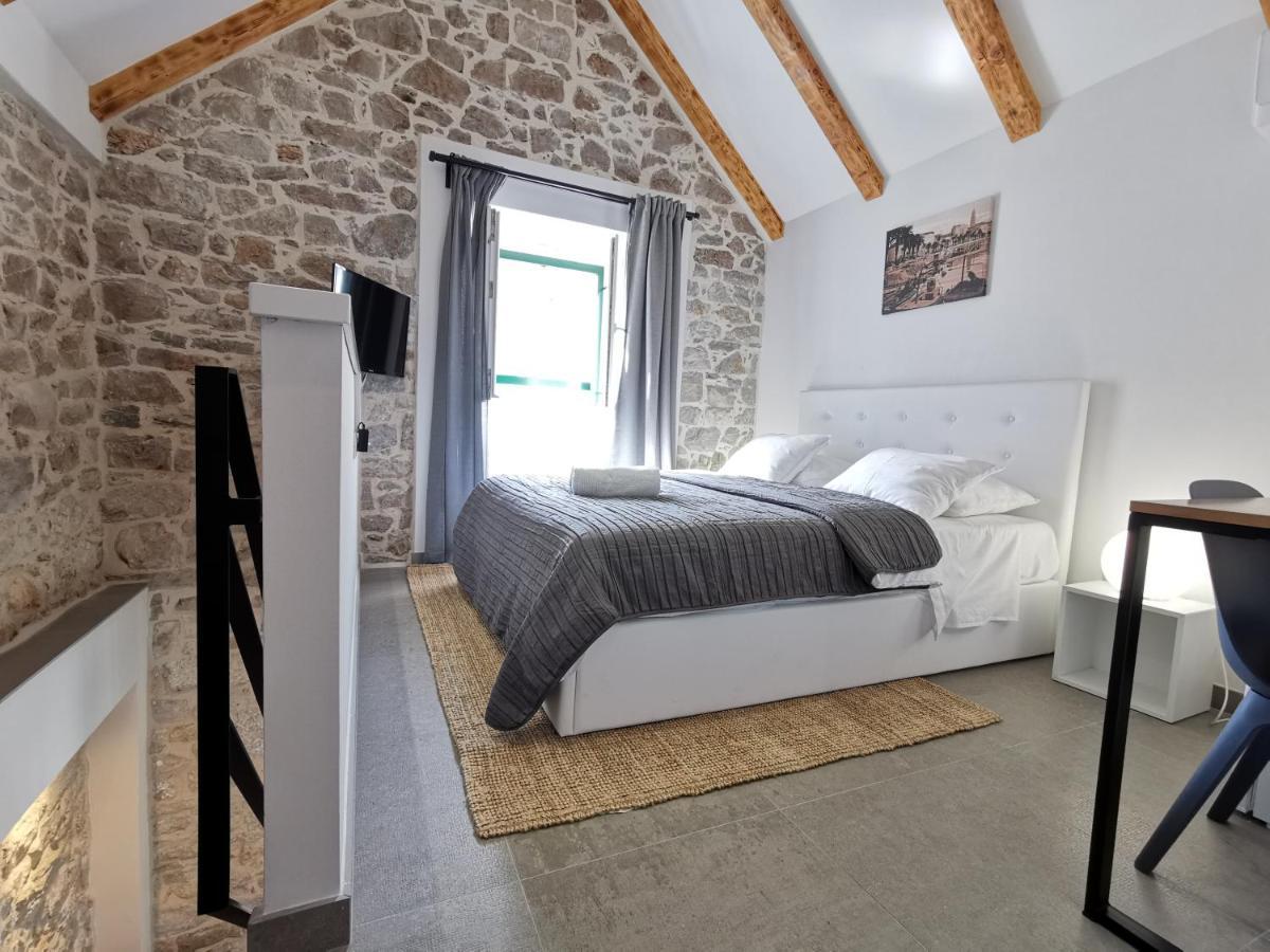 Fjaka Boutique Apartments Спліт Екстер'єр фото