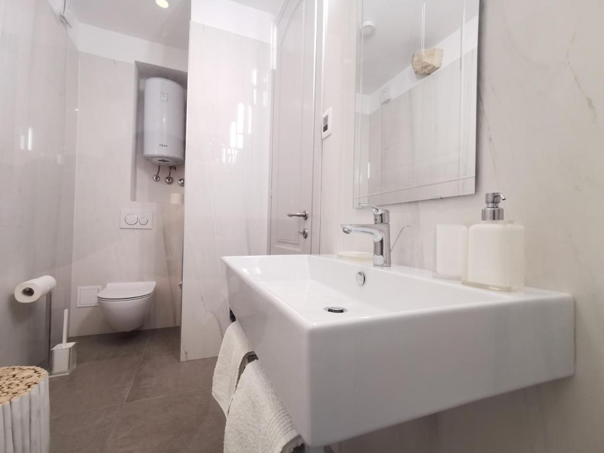 Fjaka Boutique Apartments Спліт Екстер'єр фото