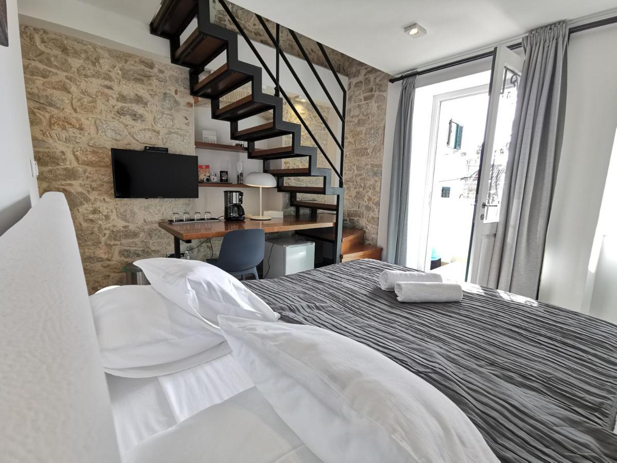 Fjaka Boutique Apartments Спліт Екстер'єр фото